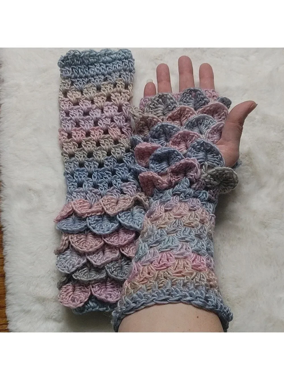 Wool/Viscose Handmade Fingerless Dragonscale Texting Gloves Pastel Rainbow